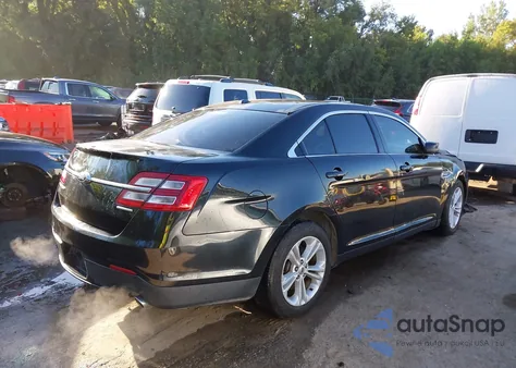 2015 Ford Taurus Se z USA, uszkodzony, nr VIN 1FAHP2D81FG184686